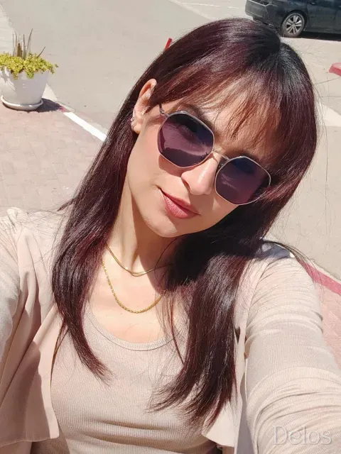 Fadia S، عارضة أزياء, موديل تصوير في Djerba: الصورة 5 من 5