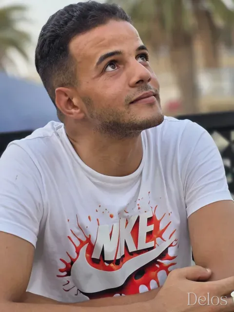 Chames، موديل تصوير في Bizerte: الصورة الرئيسية