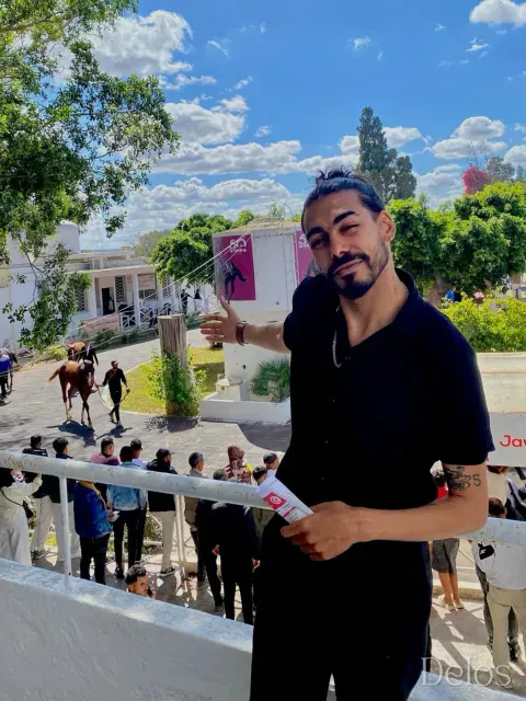 Attafi Youssef، عارضة أزياء, موديل تصوير, مضيف استقبال في Tunis: الصورة الرئيسية